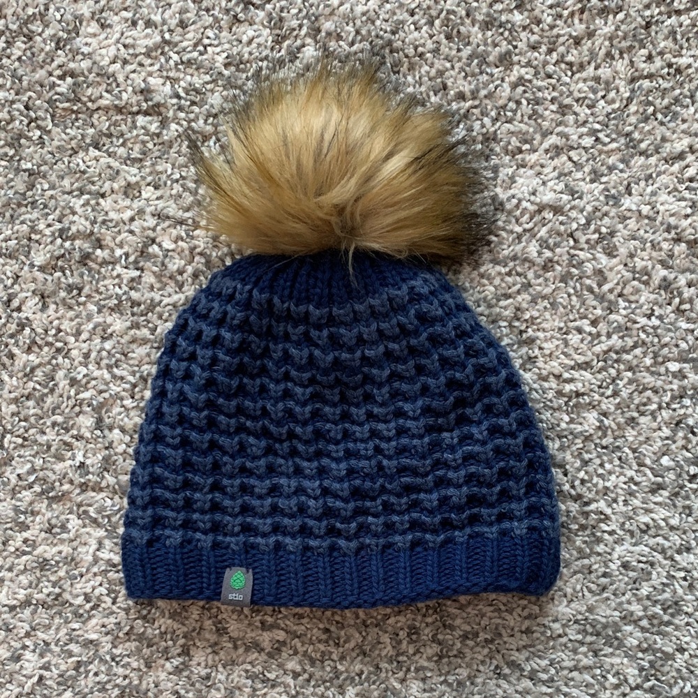 Stio sock hat